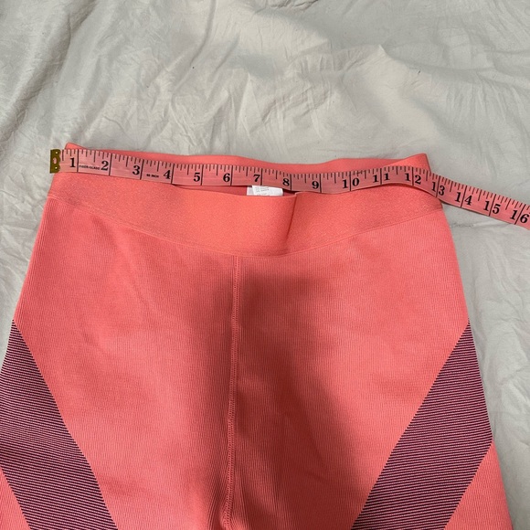 Fabletics Outift - Picture 3 of 16